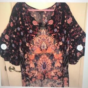 Arms York Top size 18/20